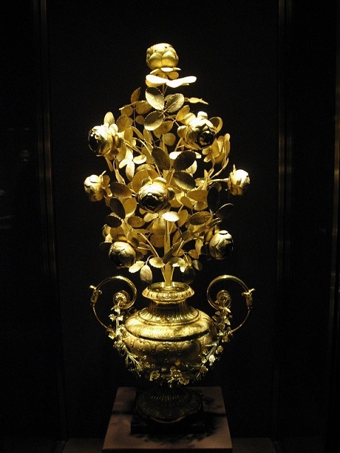 Goldene Rose in der Kaiserlichen Schatzkammer in Wien